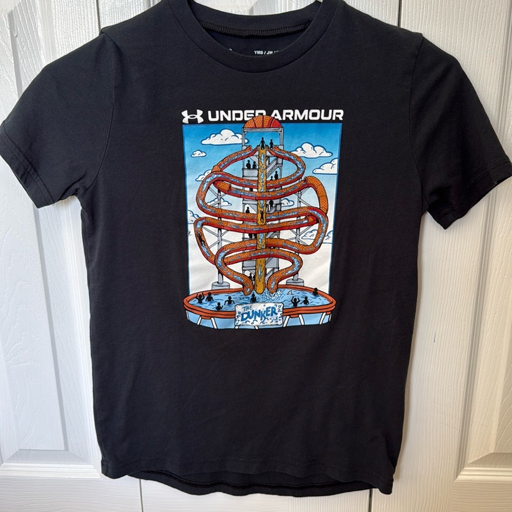 Boys Under Armour size medium t shirt